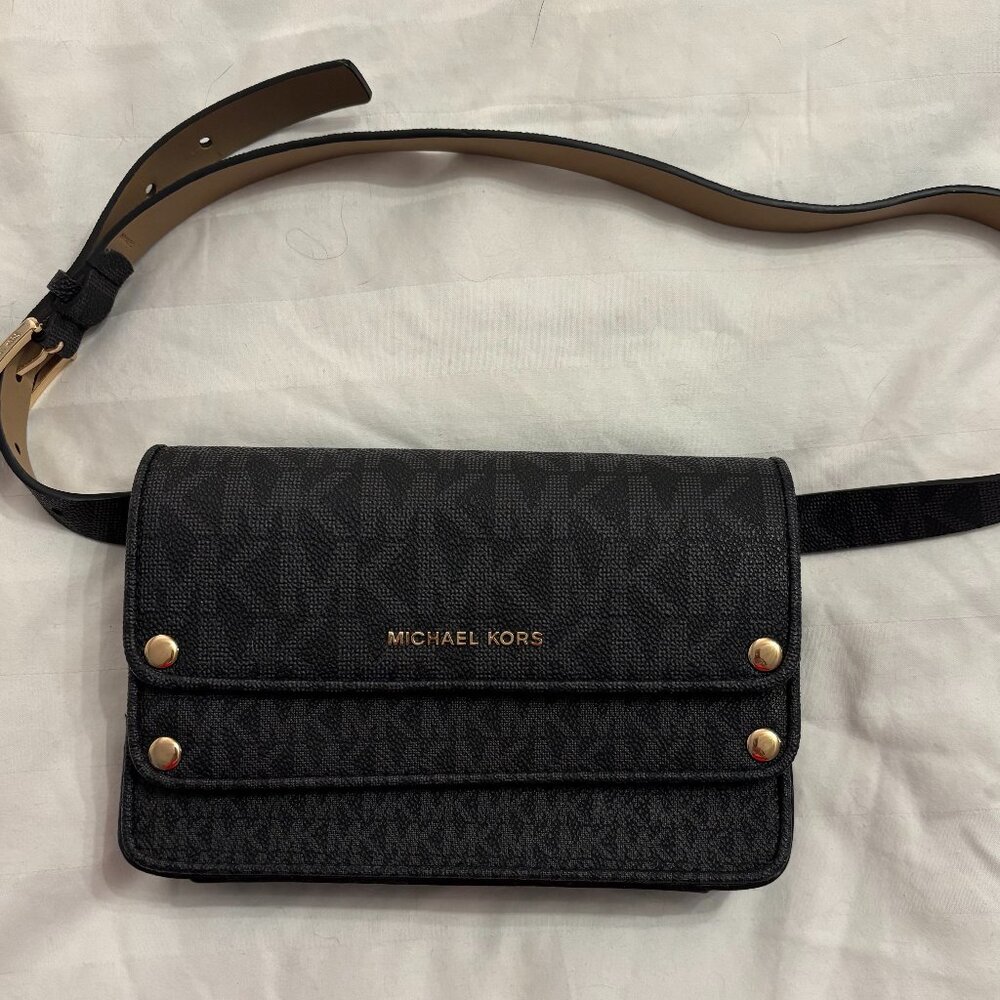 Michael Kors Belt Bag